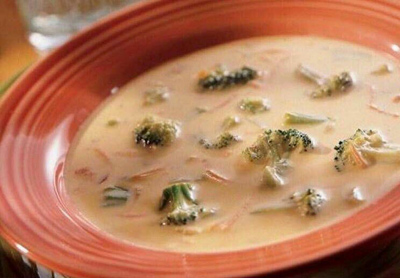 طرز تهیه سوپ کلم بروکلی و پنیر