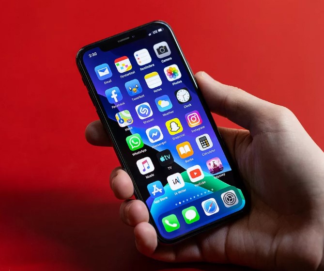 بررسی تخصصی سیستم عامل iOS 13 24 d8a8d8b1d8b1d8b3db8c d8aad8aed8b5d8b5db8c d8b3db8cd8b3d8aad985 d8b9d8a7d985d984 ios 13 5d985360ec521