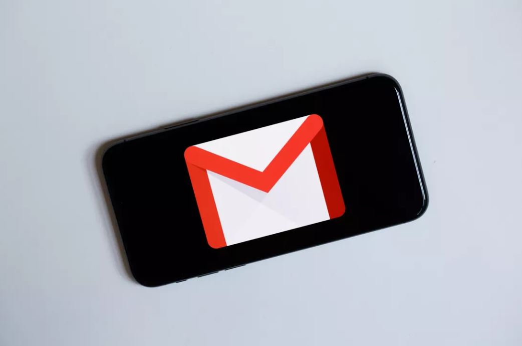 تصویر پروفایل حساب کاربری گوگل و Gmail کاربران این شرکت ادغام می‌شوند