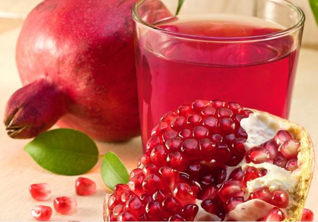 خواص آب انار: ۳۰ خاصیت آب انار برای سلامتی، پوست و مو +مضرات