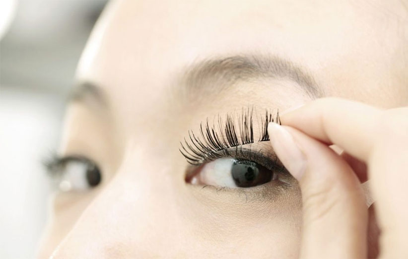 ۱۲+۱ نکته جادویی برای تقویت مژه! 14 false eyelashes