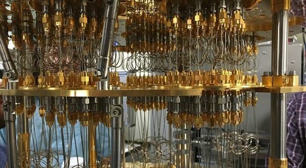 کامپیوتر کوانتومی IBM رکورد توان پردازشی را شکست